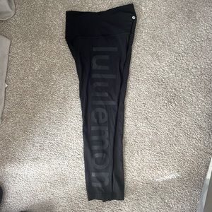 Lululemon branded 7/8 leggings